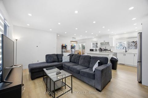 Photo 9 at 206 Yeates Avenue, Painswick North, Barrie