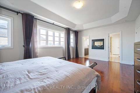 Photo 29 at 62 Silver Sterling Crescent, Vellore Village, Vaughan