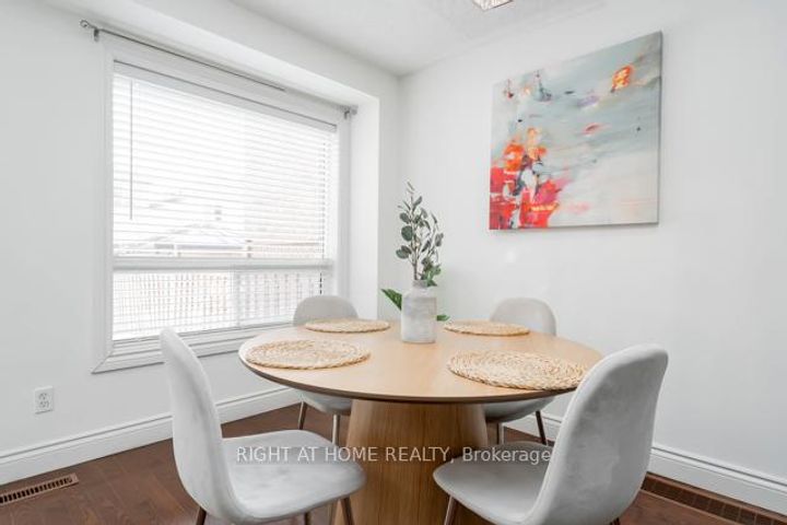 Photo 23 at 7438 Magistrate Terrace, Meadowvale Village, Mississauga