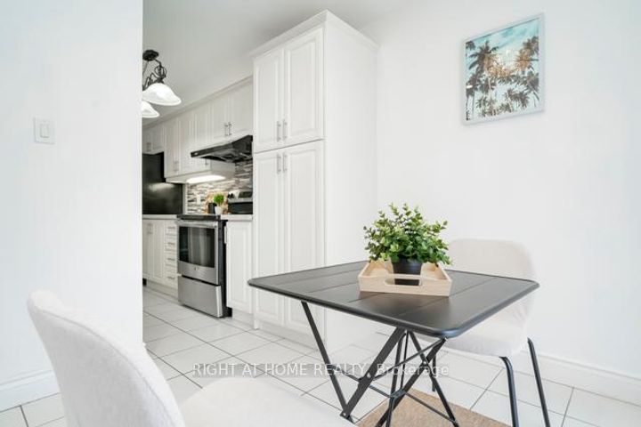 Photo 25 at 7438 Magistrate Terrace, Meadowvale Village, Mississauga