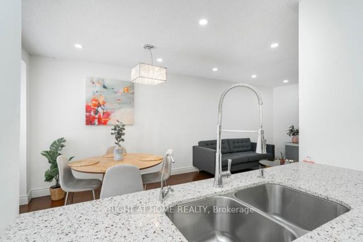 Photo 28 at 7438 Magistrate Terrace, Meadowvale Village, Mississauga