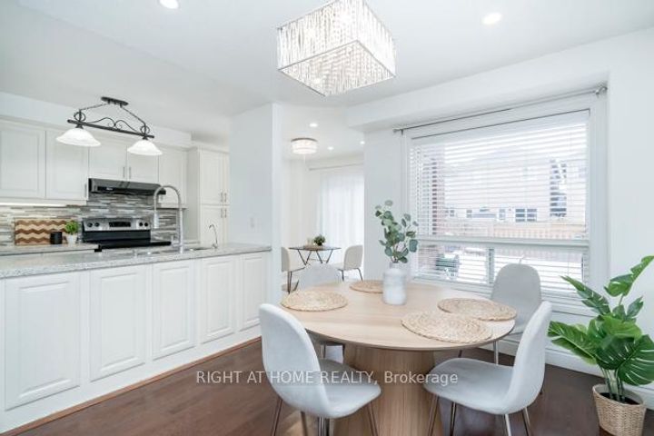 Photo 36 at 7438 Magistrate Terrace, Meadowvale Village, Mississauga