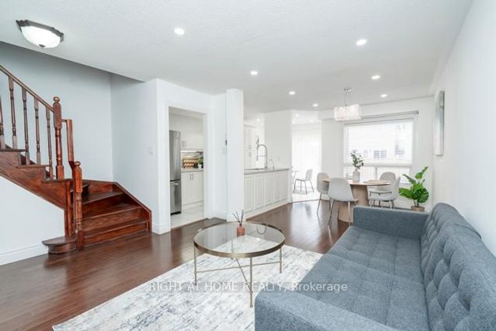 Photo 38 at 7438 Magistrate Terrace, Meadowvale Village, Mississauga