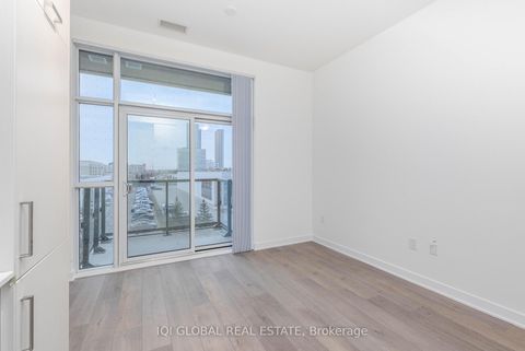 Photo 17 at 312 - 10 Honeycrisp Crescent, Vaughan Corporate Centre, Vaughan