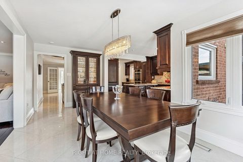 Photo 9 at 10 Claudia Avenue, West Woodbridge, Vaughan