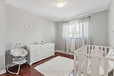 Photo 28 at 10 Claudia Avenue, West Woodbridge, Vaughan