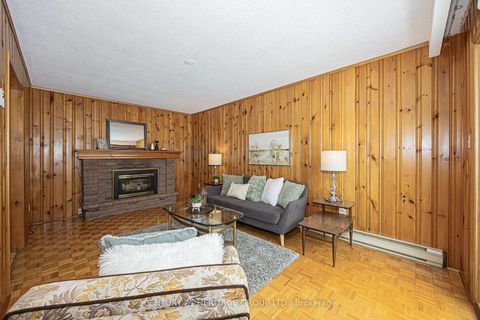 Photo 16 at 62 Fairway Drive, Aurora Highlands, Aurora