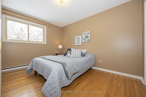 Photo 25 at 62 Fairway Drive, Aurora Highlands, Aurora