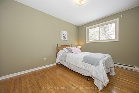 Photo 28 at 62 Fairway Drive, Aurora Highlands, Aurora