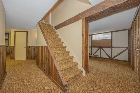 Photo 29 at 62 Fairway Drive, Aurora Highlands, Aurora