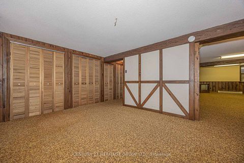 Photo 31 at 62 Fairway Drive, Aurora Highlands, Aurora