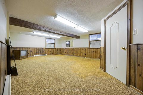 Photo 32 at 62 Fairway Drive, Aurora Highlands, Aurora