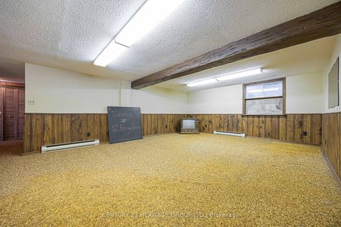 Photo 33 at 62 Fairway Drive, Aurora Highlands, Aurora