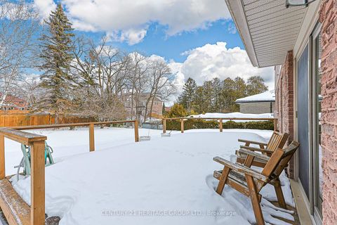 Photo 36 at 62 Fairway Drive, Aurora Highlands, Aurora