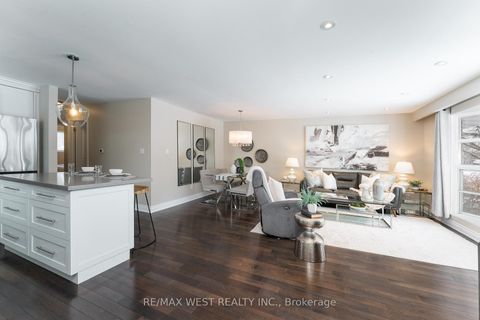 Photo 5 at 57 Alpaca Drive, Woburn, Toronto