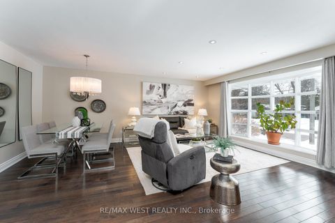 Photo 10 at 57 Alpaca Drive, Woburn, Toronto