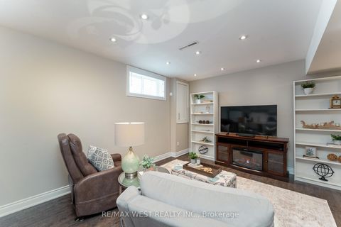 Photo 28 at 57 Alpaca Drive, Woburn, Toronto