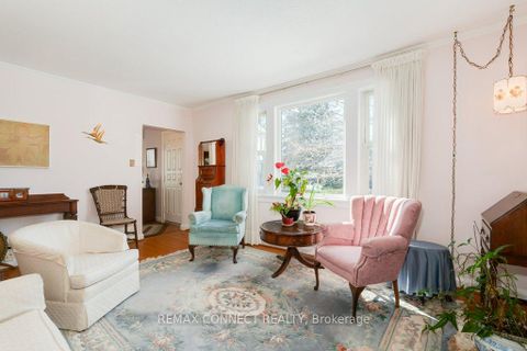 Photo 5 at 5 Queensgrove Road, Cliffside, Toronto