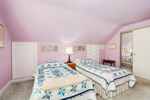 Photo 16 at 5 Queensgrove Road, Cliffside, Toronto