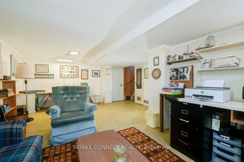 Photo 19 at 5 Queensgrove Road, Cliffside, Toronto