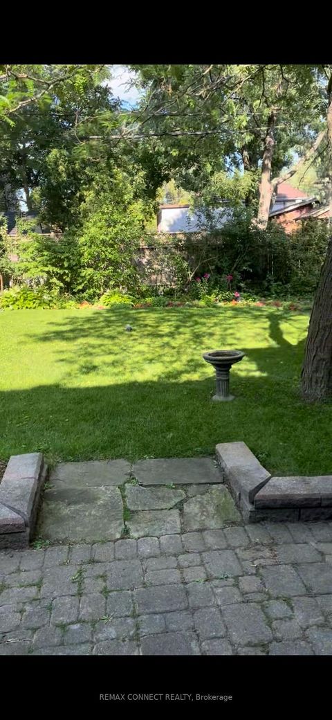 Photo 23 at 5 Queensgrove Road, Cliffside, Toronto