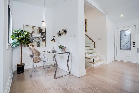 Photo 14 at 21 Holford Crescent, Sullivan, Toronto