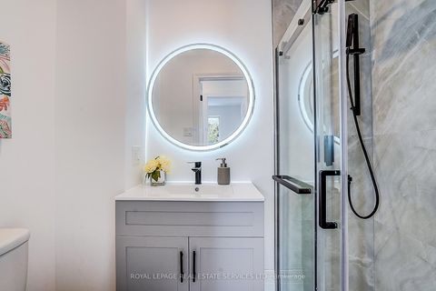 Photo 24 at 21 Holford Crescent, Sullivan, Toronto