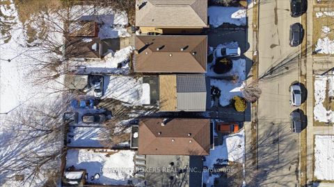 Photo 38 at 72 Thirteenth Street, New Toronto, Toronto