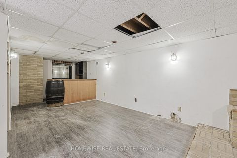 Photo 36 at 159 Alfred Avenue, Willowdale East, Toronto