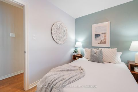 Photo 14 at 420 Brownfield Gardens, Rouge E10, Toronto