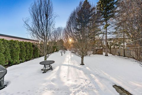 Photo 30 at 420 Brownfield Gardens, Rouge E10, Toronto