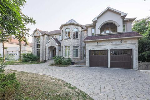 Photo 0 at 2706 Bayview Avenue, Windfields, Toronto