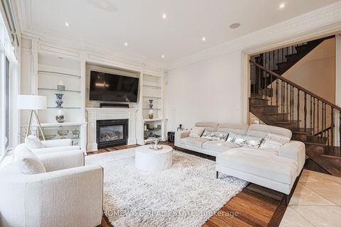 Photo 18 at 2706 Bayview Avenue, Windfields, Toronto