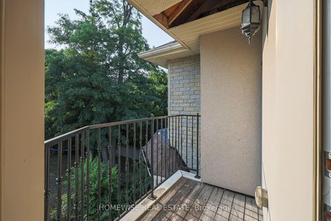 Photo 35 at 2706 Bayview Avenue, Windfields, Toronto