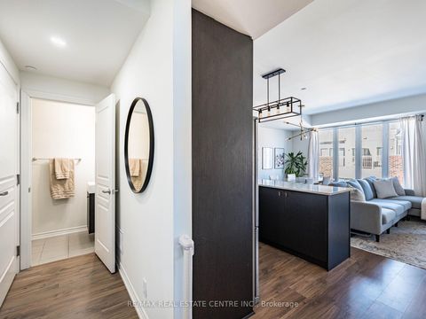 Photo 5 at 10 - 125 Long Branch Avenue, Long Branch, Toronto