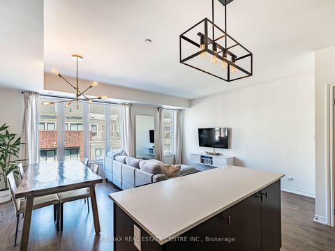 Photo 7 at 10 - 125 Long Branch Avenue, Long Branch, Toronto