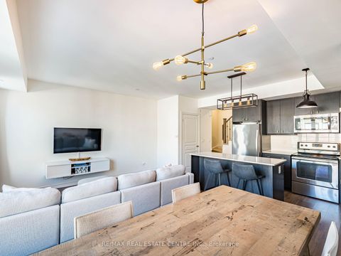 Photo 11 at 10 - 125 Long Branch Avenue, Long Branch, Toronto