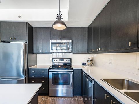 Photo 16 at 10 - 125 Long Branch Avenue, Long Branch, Toronto