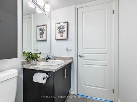 Photo 30 at 10 - 125 Long Branch Avenue, Long Branch, Toronto