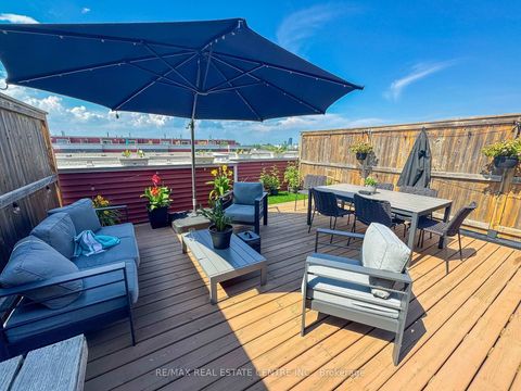 Photo 42 at 10 - 125 Long Branch Avenue, Long Branch, Toronto