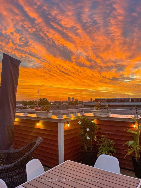 Photo 45 at 10 - 125 Long Branch Avenue, Long Branch, Toronto