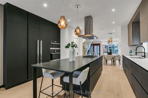 Photo 6 at 354 Cleveland Street, Mount Pleasant East, Toronto