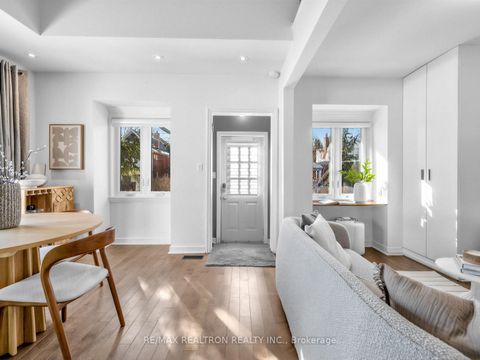 Photo 5 at 319 Wychwood Avenue, Cedarvale, Toronto