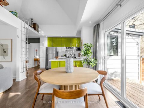 Photo 10 at 319 Wychwood Avenue, Cedarvale, Toronto