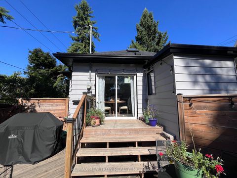 Photo 25 at 319 Wychwood Avenue, Cedarvale, Toronto