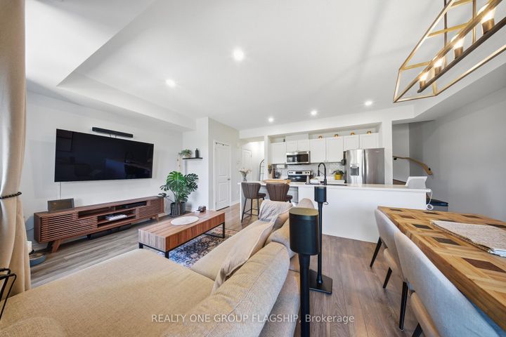 Photo 4 at 2613 Garrison Crossing, Duffin Heights, Pickering