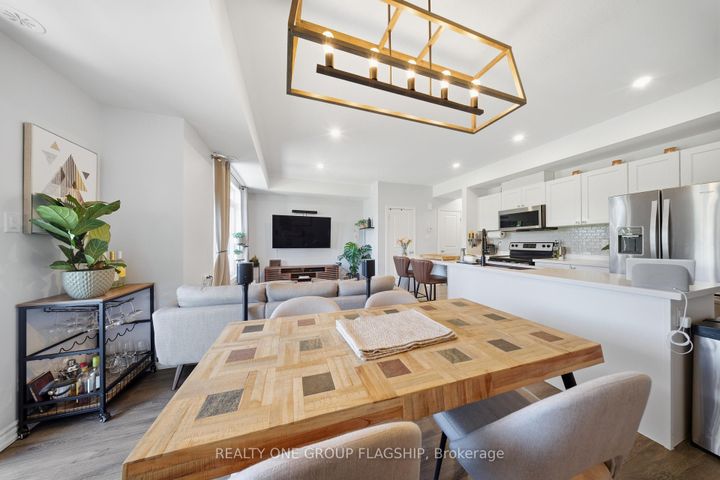 Photo 8 at 2613 Garrison Crossing, Duffin Heights, Pickering