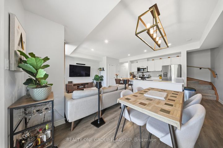 Photo 9 at 2613 Garrison Crossing, Duffin Heights, Pickering