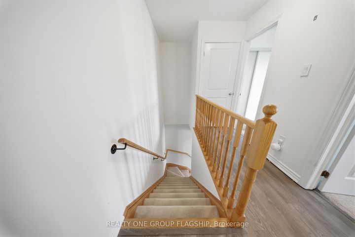 Photo 21 at 2613 Garrison Crossing, Duffin Heights, Pickering