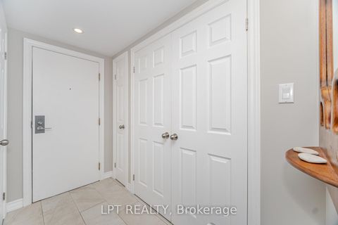 Photo 19 at 2007 - 55 Centre Avenue, Bay Street Corridor, Toronto